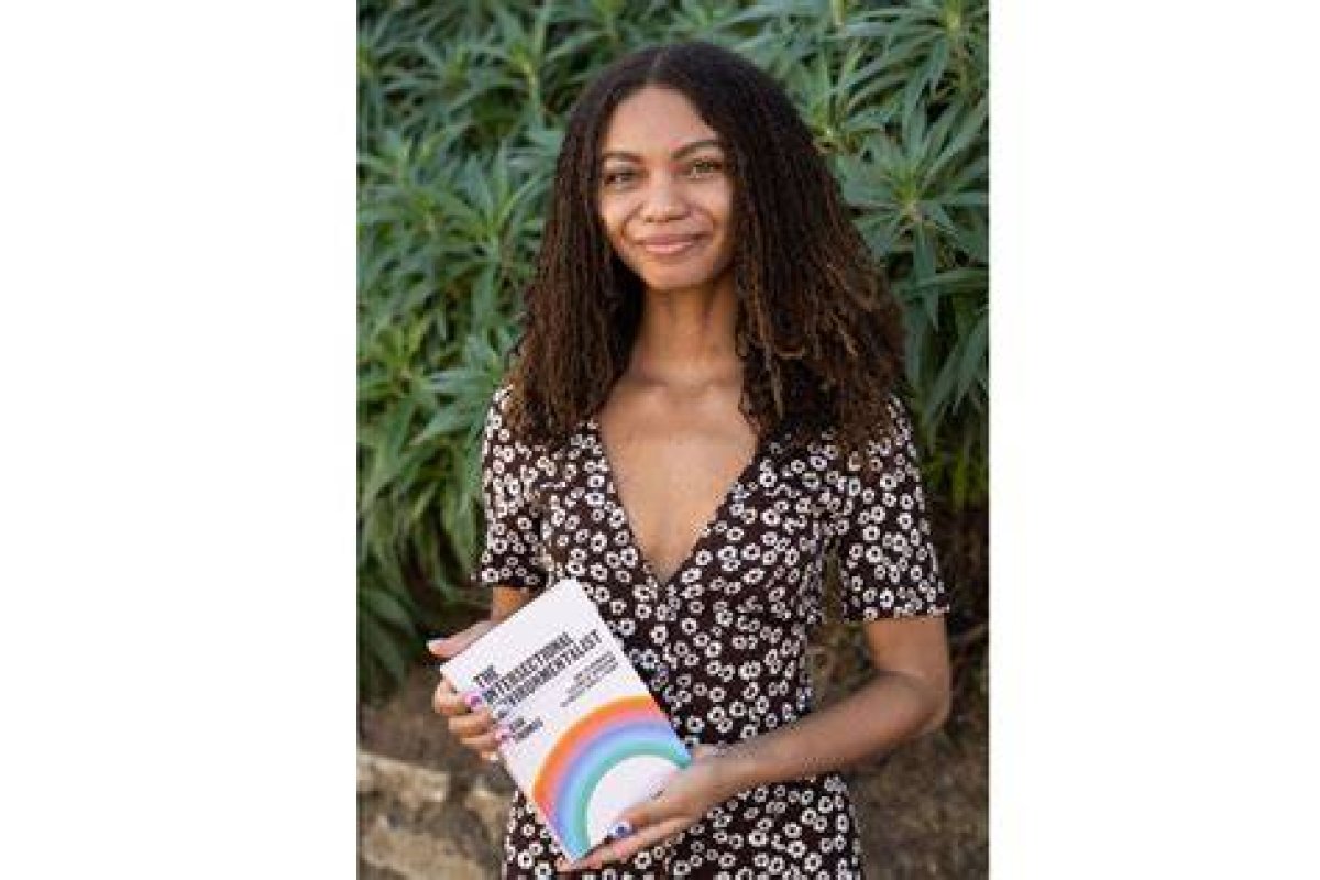 Decoding Leah Thomas's Real Name: the Truth Unveiled