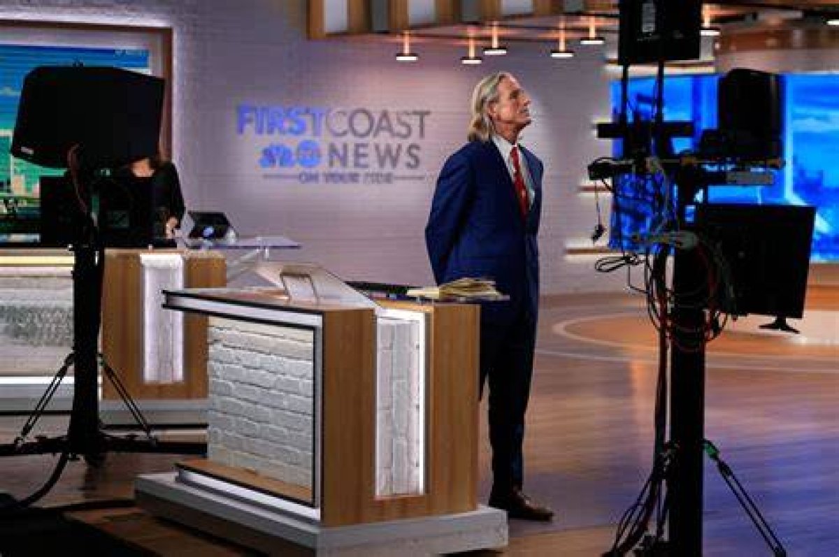 Tim Deegan First Coast News, Bio, Wiki, Age, Daughters, Salary, and Net Worth ·